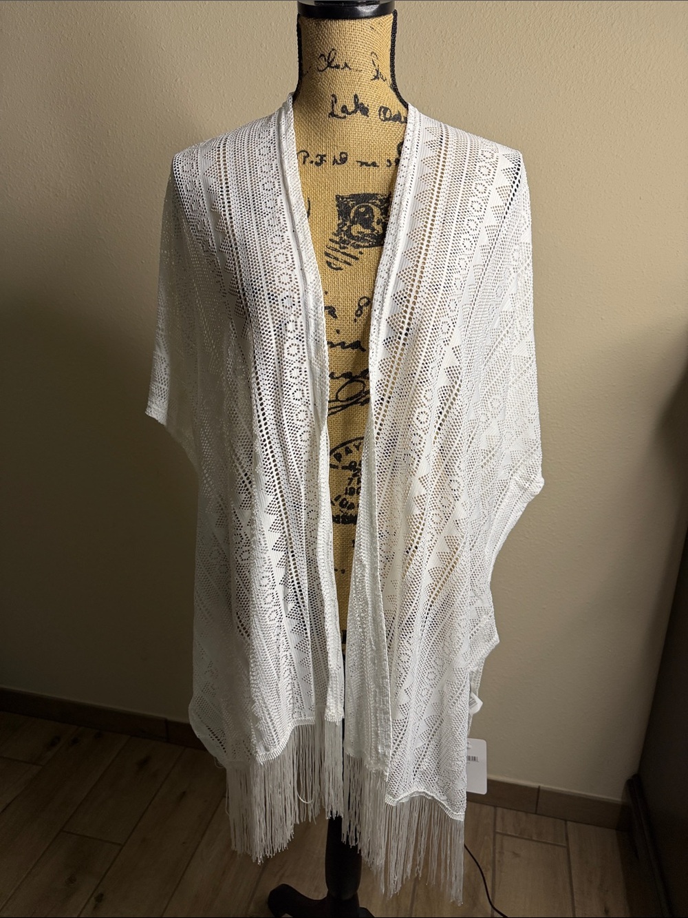 White Crochet Fringe Kimono Cover Up Boho Beach Swim Wrap One Size ☀️🏝️